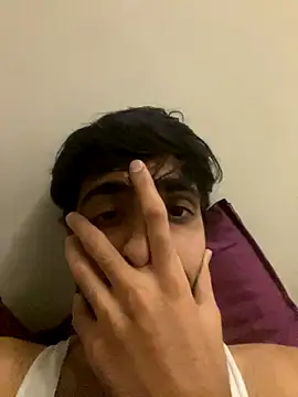 Akky00359 online show from 11.21.25