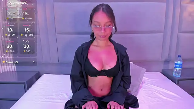 AliceJackkson online show from 10.17.25