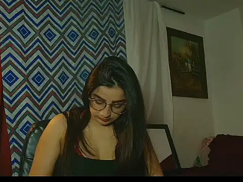 Snapshot of Charlotte_Richardson chatting on 10.04.25 Charlotte Richardson online show from 10.04.25