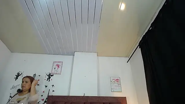 vauroraper online show from 10.31.25