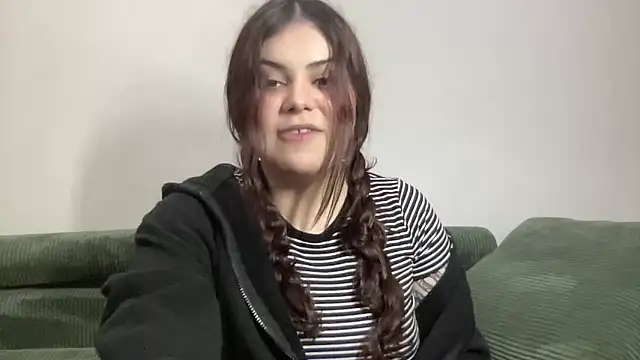 lilithsbetrayal online show from 12.03.25