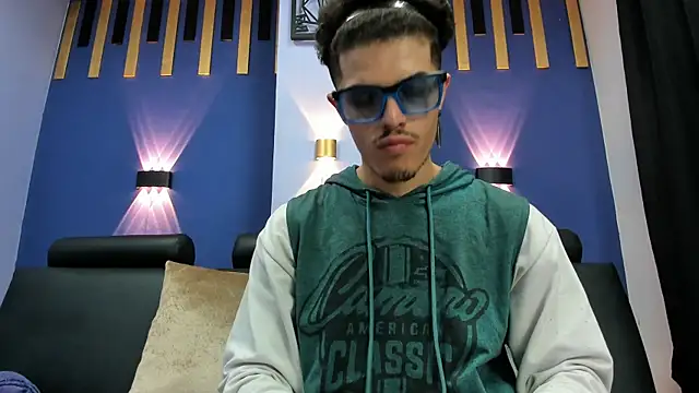 imsammytop online show from 11.08.25