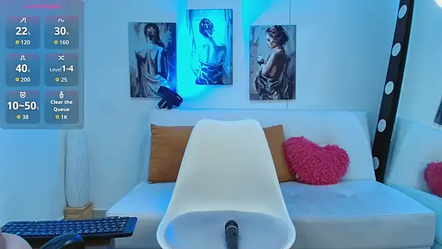 marilyn golden  online show from 12.03.25