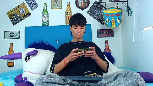 alex russo   online show from 03.23.26