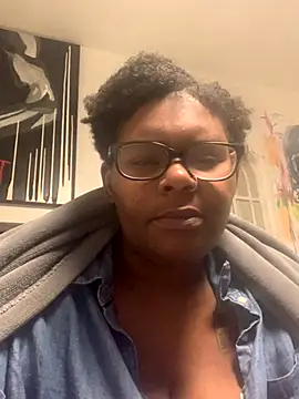 ThickChick94 online show from 10.24.25