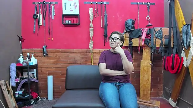 Jacki Fire online show from 03.22.26