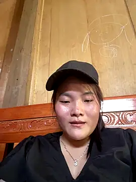 Beautiful-light22 online show from 10.04.25