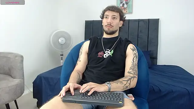 angel kyrozz online show from 02.06.26