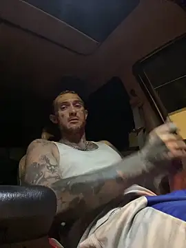 SWAGGDaddy93 online show from 04.25.26