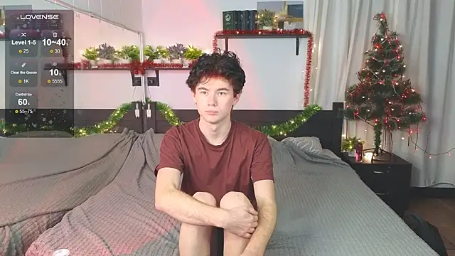 Cute Mike online show from 12.15.25