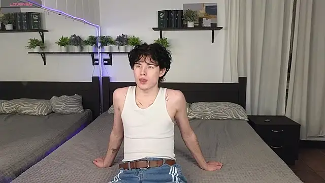 Cute Mike online show from 01.14.26