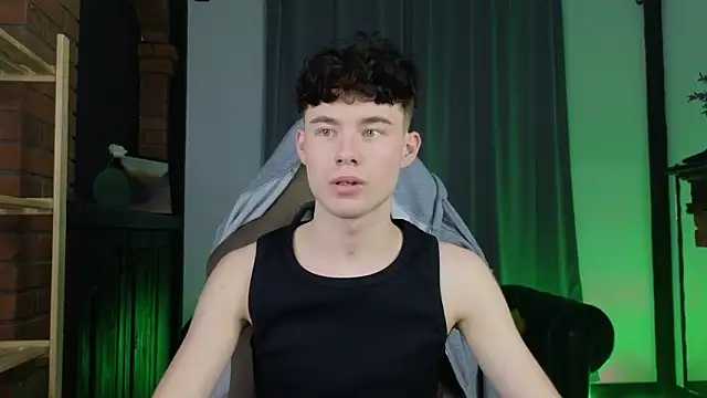 Cute Mike online show from 02.20.26