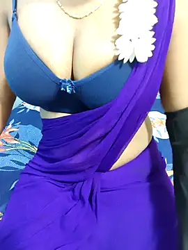Snapshot of Chennai-couples chatting on 02.15.26 Chennai-couples online show from 02.15.26