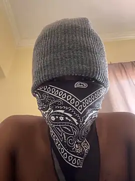 Bandana-Lad online show from 10.26.25