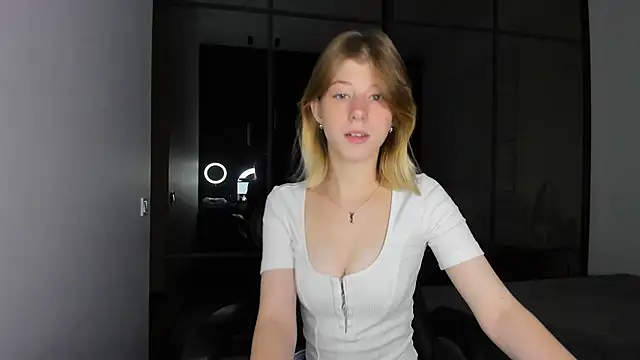 Bellacams online show from 10.05.25