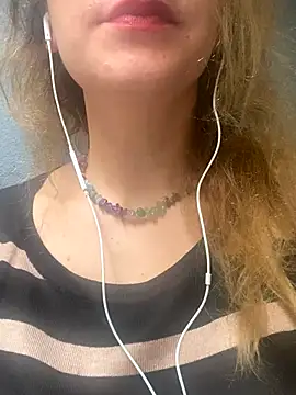 melisss2 online show from 10.14.25