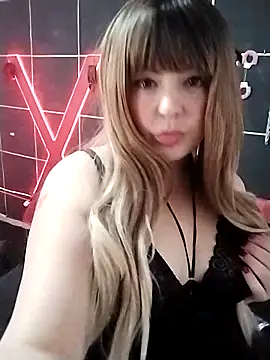 Snapshot of Neza_bigbutt chatting on 10.24.25 Neza bigbutt online show from 10.24.25
