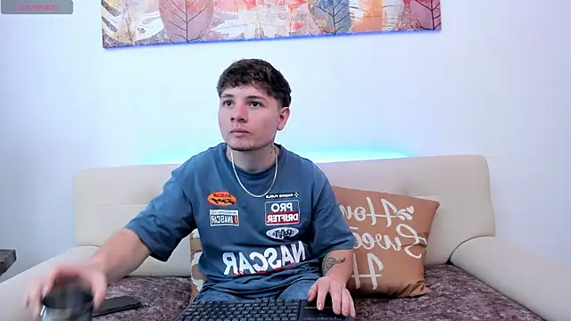 Leoo Miller online show from 10.30.25