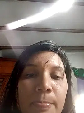Emileya 27 online show from 10.05.25