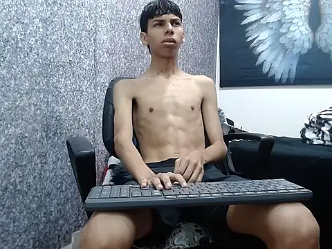 sexyboys cutex18 online show from 10.11.25