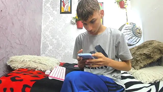 sexyboys cutex18 online show from 11.15.25