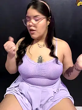 GabrielleMarsh1 online show from 10.13.25