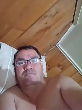 Snapshot of Alfred_00000 chatting on 10.24.25 Alfred 00000 online show from 10.24.25