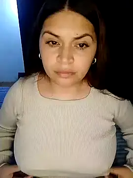 Snapshot of cieloking09 chatting on 10.28.25 cieloking09 online show from 10.28.25