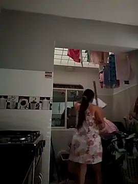 Sarah bigass Co online show from 10.17.25