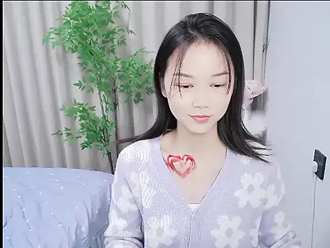 Snapshot of mili0923 chatting on 11.07.25 mili0923 online show from 11.07.25