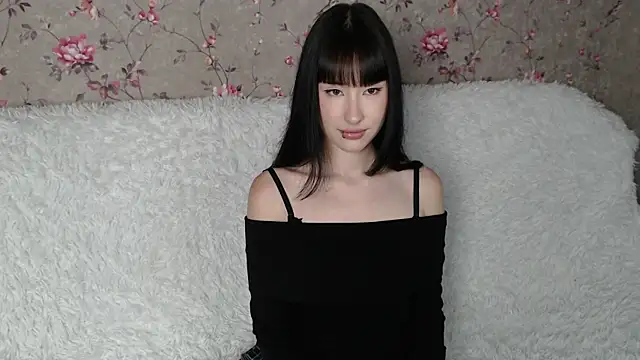 Snapshot of NaemiiBlush chatting on 06.11.26 NaemiiBlush online show from 06.11.26
