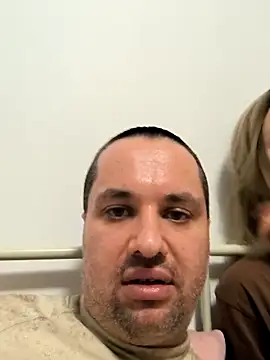 Snapshot of evrythingEverythere chatting on 02.02.26 evrythingEverythere online show from 02.02.26