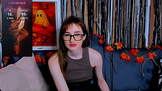 Snapshot of Olivia_Grantt chatting on 11.01.25 Olivia Grantt online show from 11.01.25