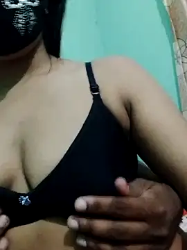 daisy-03 online show from 10.08.25