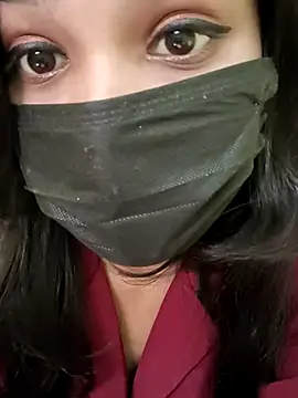 Beautiful Eye online show from 11.24.25