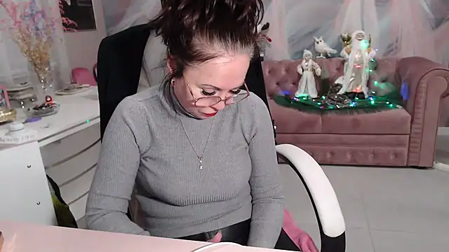 Arisa5000 online show from 01.14.25