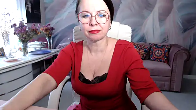 Arisa5000 online show from 11.20.25