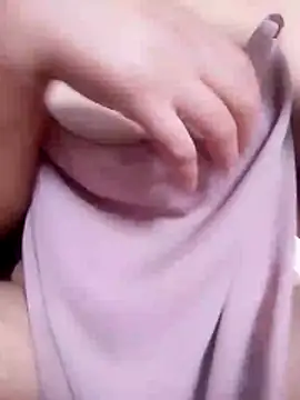 lina ae online show from 10.15.25