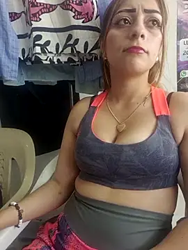 miaaeuphoriaa online show from 11.26.25