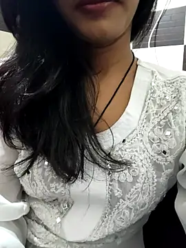 Snapshot of anjali2351 chatting on 11.05.25 anjali2351 online show from 11.05.25