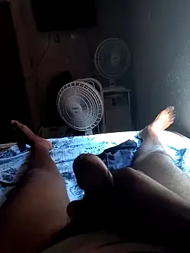 Snapshot of picadme chatting on 03.18.26 picadme online show from 03.18.26