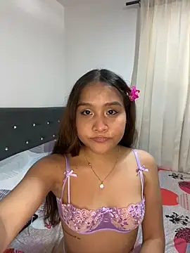  lizzybrit  online show from 10.06.25