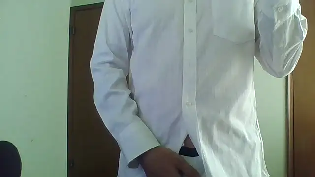 Snapshot of Daaaaiiii chatting on 10.10.25 Daaaaiiii online show from 10.10.25