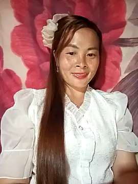 Snapshot of lucky774- chatting on 10.07.25 lucky774- online show from 10.07.25