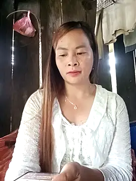 Snapshot of lucky774- chatting on 10.26.25 lucky774- online show from 10.26.25