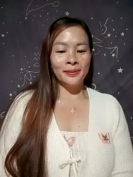 Snapshot of lucky774- chatting on 11.08.25 lucky774- online show from 11.08.25