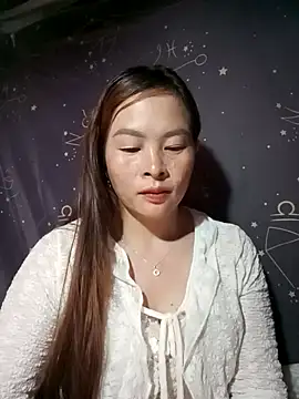 Snapshot of lucky774- chatting on 11.09.25 lucky774- online show from 11.09.25