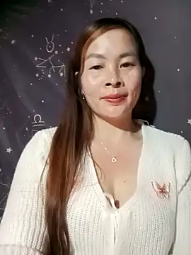 Snapshot of lucky774- chatting on 11.09.25 lucky774- online show from 11.09.25