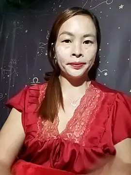 Snapshot of lucky774- chatting on 11.12.25 lucky774- online show from 11.12.25