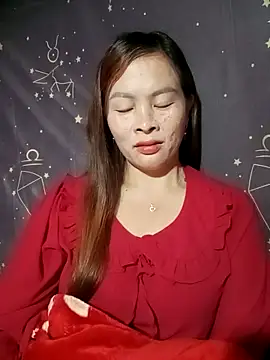 Snapshot of lucky774- chatting on 11.13.25 lucky774- online show from 11.13.25